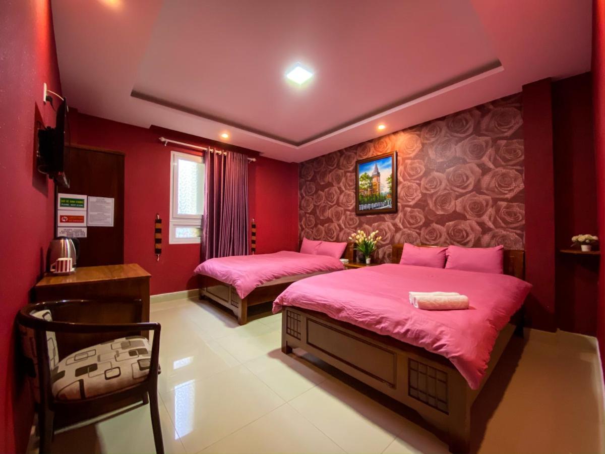 Forelsket Rosa Da Lat Buitenkant foto