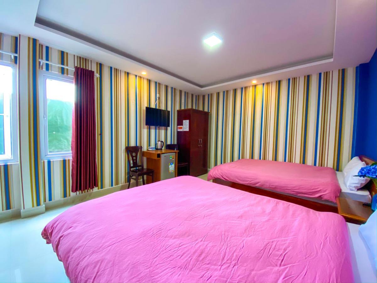 Forelsket Rosa Da Lat Buitenkant foto